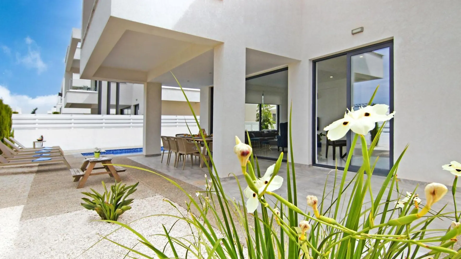Дом отдыха Villa Amity Протарас Кипр